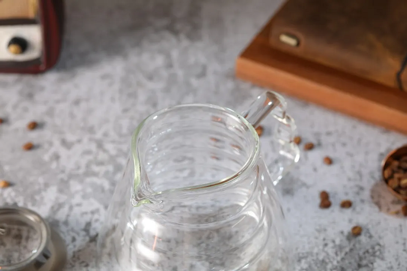coffee sharing pot